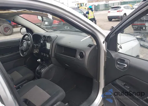 2011 Jeep Compass из США, поврежденный, VIN 1J4NF1FB3BD258103